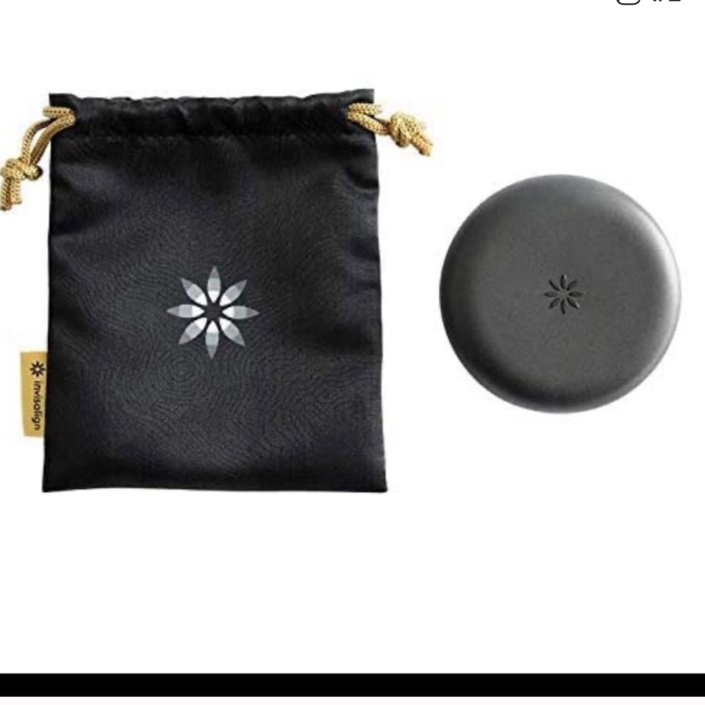 Invisalign case with bag NWOT